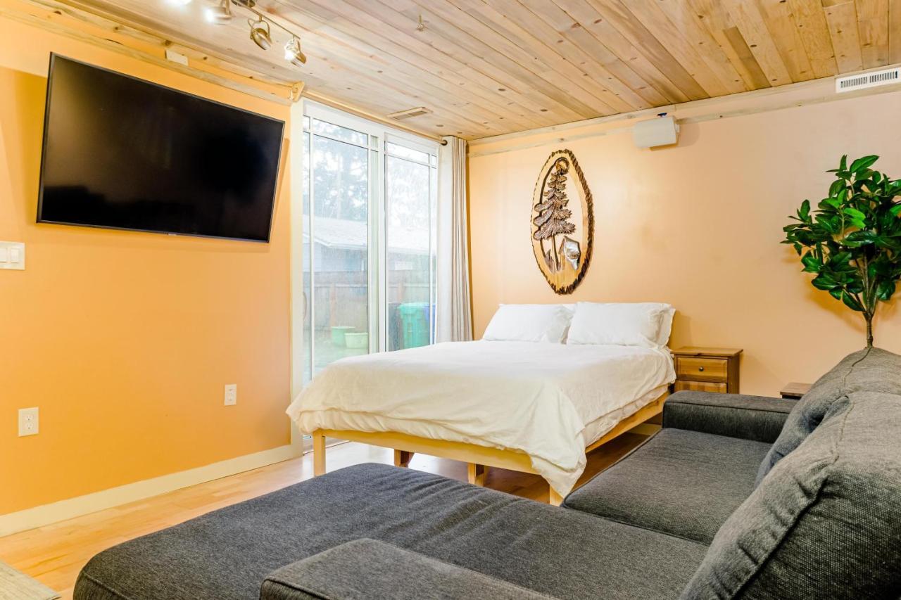Portland Urban Lodge, Quiet, Walkable, Near エクステリア 写真
